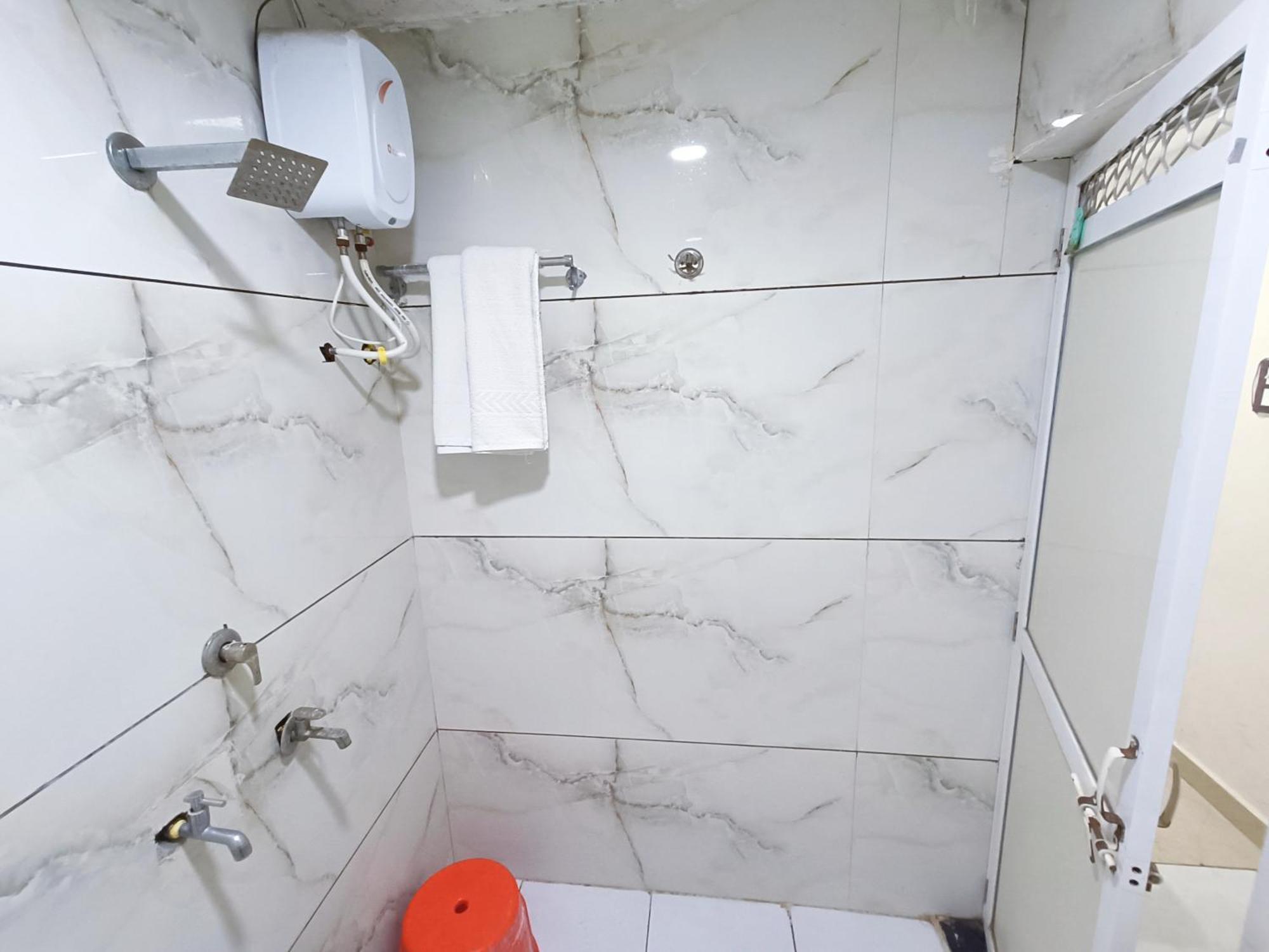 אויאיין Hotel S Tower מראה חיצוני תמונה